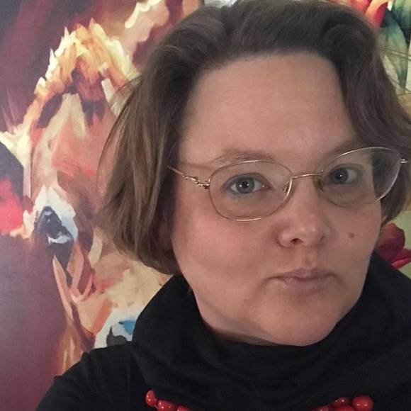 Meet your Posher, Helen - Picture 1 of 1